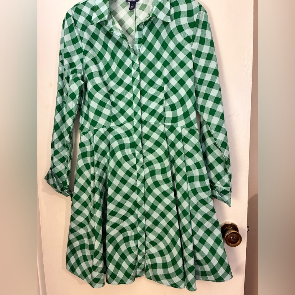 Scoop Green Plaid Button-Up dress